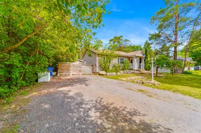 5154 Aurora Road, Whitchurch-stouffville, On L4a 7x4