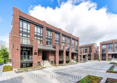 18 Whitaker Way 449, Whitchurch-stouffville, On L4a 4t4