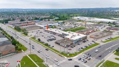 16700 Bayview Avenue 30, Newmarket, On L3x 1w1