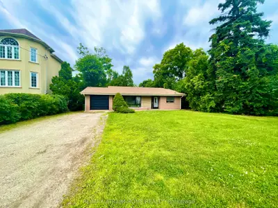 9740 Keele Street, Vaughan, On L6a 3y6