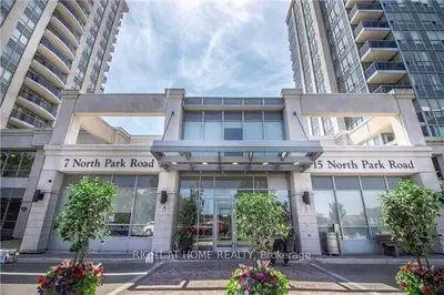 15 North Park Road Lph209, Vaughan, On L4j 0a1