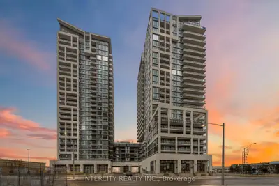 9000 Jane Street 523, Vaughan, On L4k 2m9
