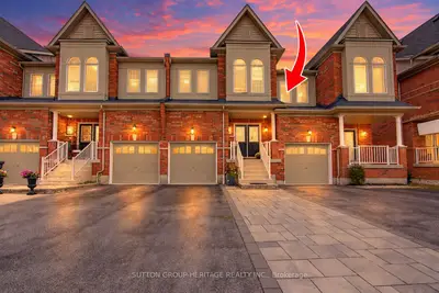 15 Clarinet Lane, Whitchurch-stouffville, On L4a 0n8