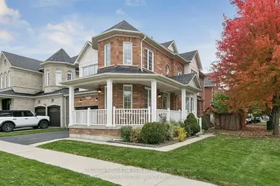 768 E Millard Street E, Whitchurch-stouffville, On L4a 0b5