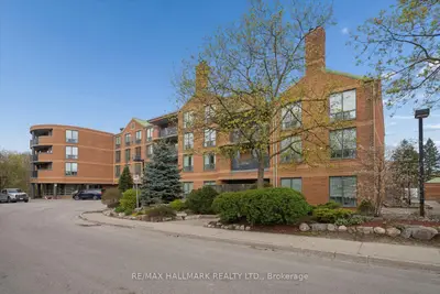 30 Wilson Street 302, Markham, On L3p 1n1
