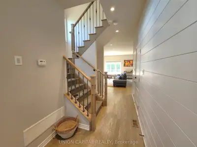 47 Gord Matthews Way, Uxbridge, On L9p 0e9