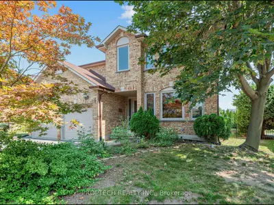 47 Topham Crescent, Richmond Hill, On L4c 9h1
