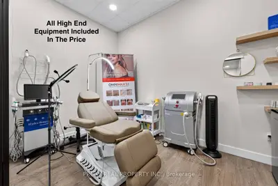 7163 Yonge Street 226, Markham, On L3t 0c6