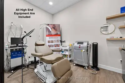 7163 Yonge Street 226, Markham, On L3t 0c6
