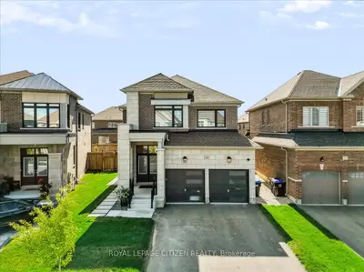 243 Ferragine Crescent, Bradford West Gwillimbury, On L3z 4j8