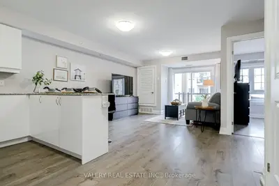 481 Rupert Avenue 226, Whitchurch-stouffville, On L4a 1y7