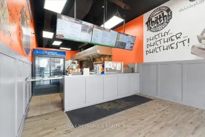450 Holland Street W 10, Bradford West Gwillimbury, On L3z 0j4