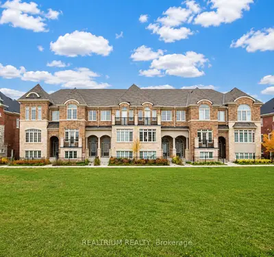 235 Dundas Way, Markham, On L6e 0p8