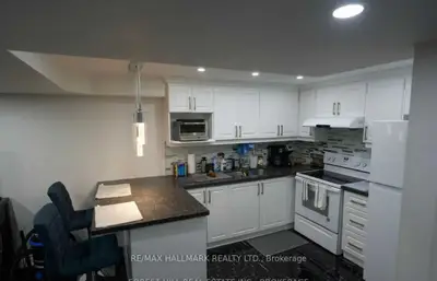 90 Black Maple Crescent, Vaughan, On L6a 4g6