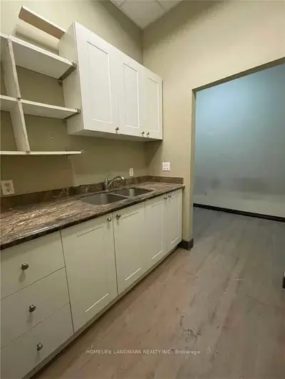 21 Fairburn Drive 18, Markham, On L6g 0a5