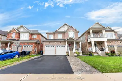 484 Greenwood Drive, Essa, On L0m 1b4