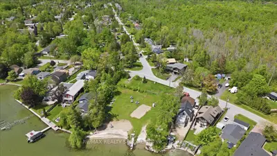 644 Rose Lane, Innisfil, On L9s 2h5