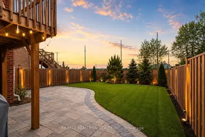 179 Armstrong Crescent, Bradford West Gwillimbury, On L3z 2a4