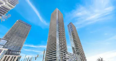 950 Portage Parkway 5615, Vaughan, On L4k 0j7