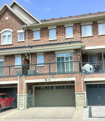 74 Mack Clement Lane, Richmond Hill, On L4s 0g2