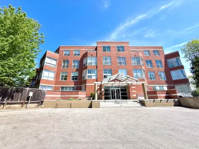 9 Chalmers Road 203, Richmond Hill, On L4b 3n3