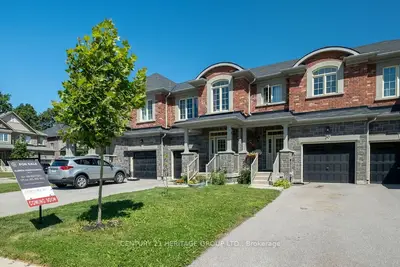28 Cupples Farm Lane, East Gwillimbury, On L0g 1m0