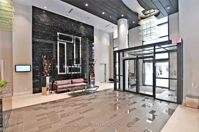 9199 Yonge Street 406, Richmond Hill, On L4c 1h7