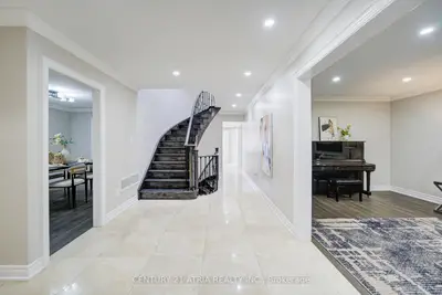 47 Coledale Road, Markham, On L3r 7x1