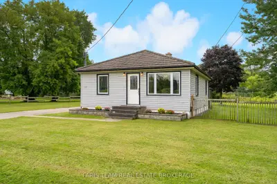 62 Toll Road, East Gwillimbury, On L9n 1g6