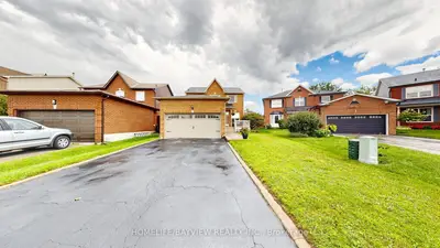 20 Doon Crescent, Georgina, On L4p 3p8