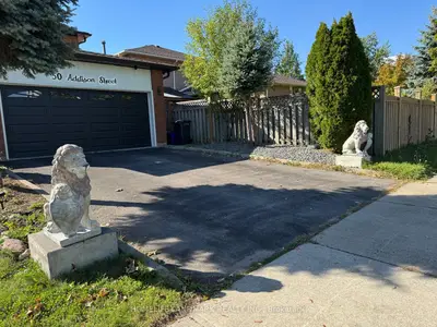 50 Addison Street Lower, Richmond Hill, On L4c 7l8
