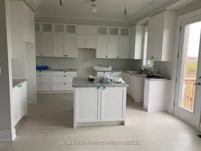 35 Gerden Drive, Richmond Hill, On L4s 1n6