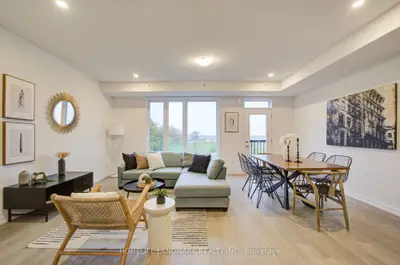 11 Bancroft Lane, Richmond Hill, On L4e 1m1