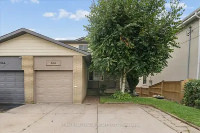 166 James Street, Bradford West Gwillimbury, On L3z 1j7