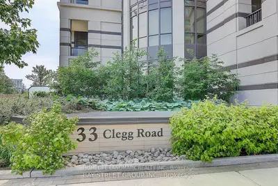 33 Clegg Road 1102, Markham, On L6g 0g6