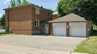 128 Major Mackenzie Drive E 3, Richmond Hill, On L4c 1h1