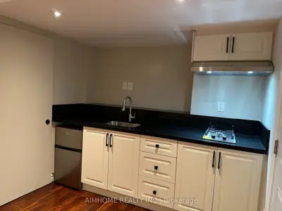 35 Royal Orchard Bsmt Unit Boulevard Apartment, Markham, On L3t 3c4