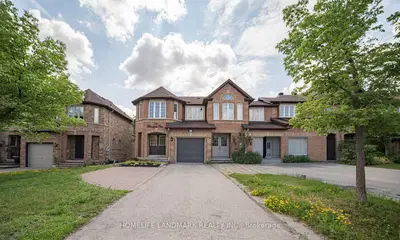 59 Bloomgate Crescent, Richmond Hill, On L4e 4e2