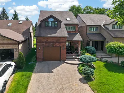 174 Green Briar Road 3, New Tecumseth, On L9r 1x9