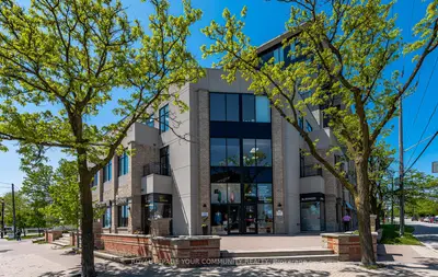 10376 Yonge Street 704, Richmond Hill, On L4c 3b8