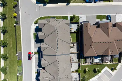 11 W Bellflower Lane S, Richmond Hill, On L4e 1e7