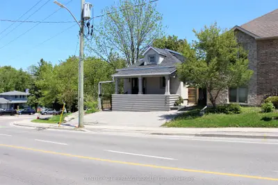 269 Prospect Street, Newmarket, On L3y 3v3