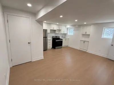 253 East's Corners (basement) Boulevard Lower Level, Vaughan, On L4h 4l7