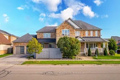 109 Vipond Way, Bradford West Gwillimbury, On L3z 0g5