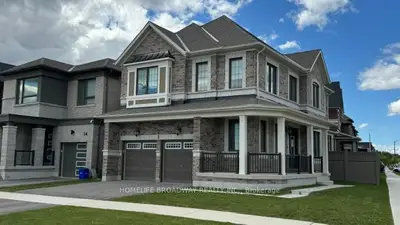2 Sweet Pear Street, Markham, On L6c 3m4