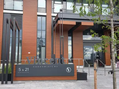 5 Meadowdale Road 1509, Vaughan, On L4k 0c7