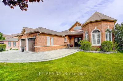 585 Holgate Circle, Newmarket, On L3x 1v8