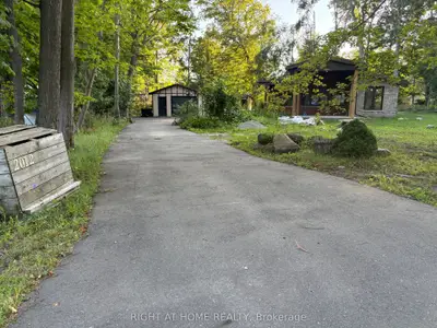 2012 INGLEWOOD Drive, Innisfil, ON L9S 1Z1