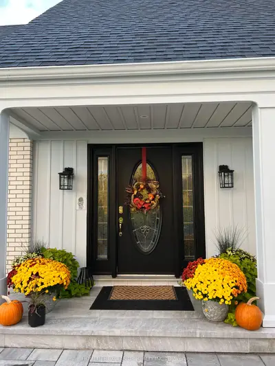 14428 Mccowan Road, Whitchurch-stouffville, On L4a 7x5