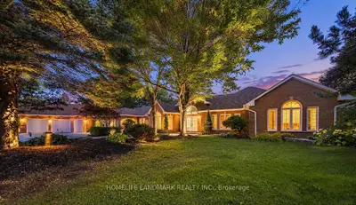 113 Offord Crescent, Aurora, On L4g 0k5